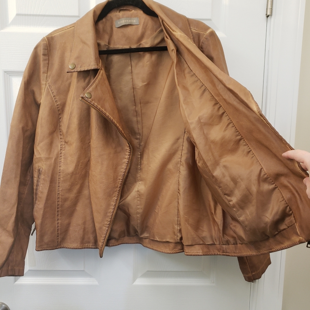 Bagatelle, Brown faux leather jacket, collar, zipper front, SZ XL - Picture 13 of 16